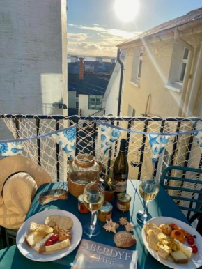 Cosy 3 bedroom cottage by the sea in Aberdovey
